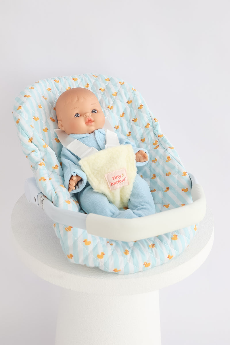 Tiny Harlow Dolls Car Seat Capsule - Blue Ducky